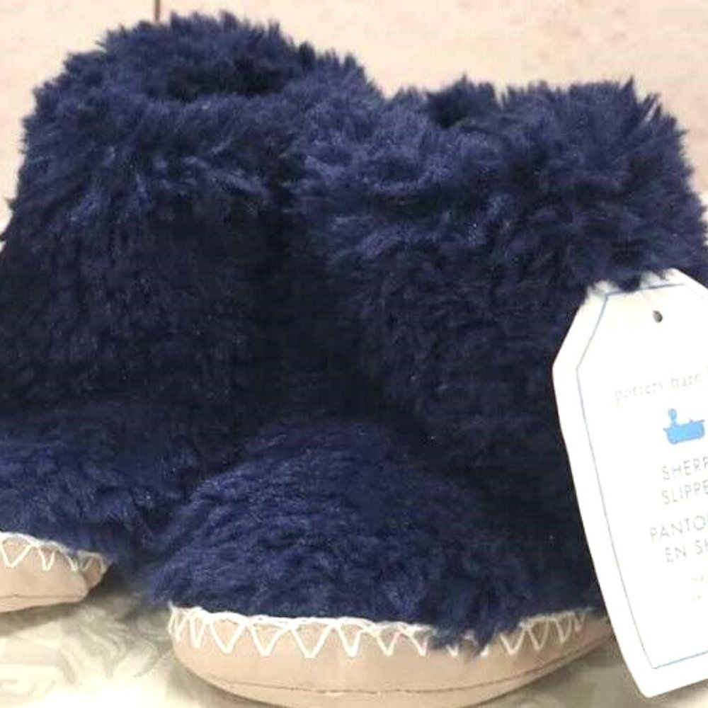 SHO1 - Pottery Barn SHERPA SLIPPERS Toddler Size Small Pottery Barn Slipper